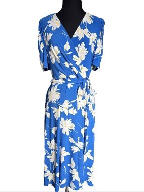NWT Tommy Hilfiger Blue Floral Faux Wrap Midi Dress Size 6 Career Wedding Guest